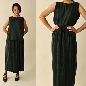 Two-piece skirt set in gorgeous dark green